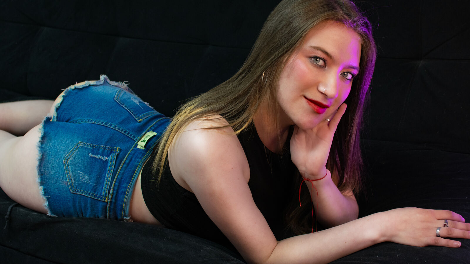PerlaRivers erotic portrait