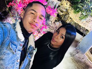 MollyDamiam's live cam