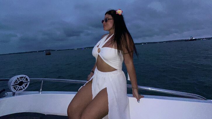 LeilaCole live webcam show