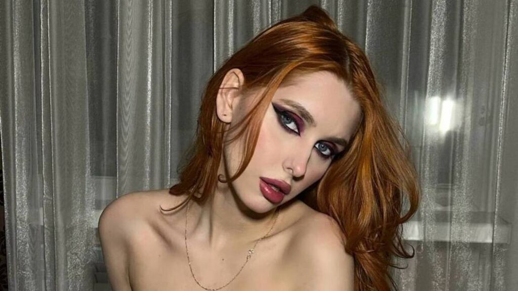 LinetteBrimhall live cam model at LiveJasmin