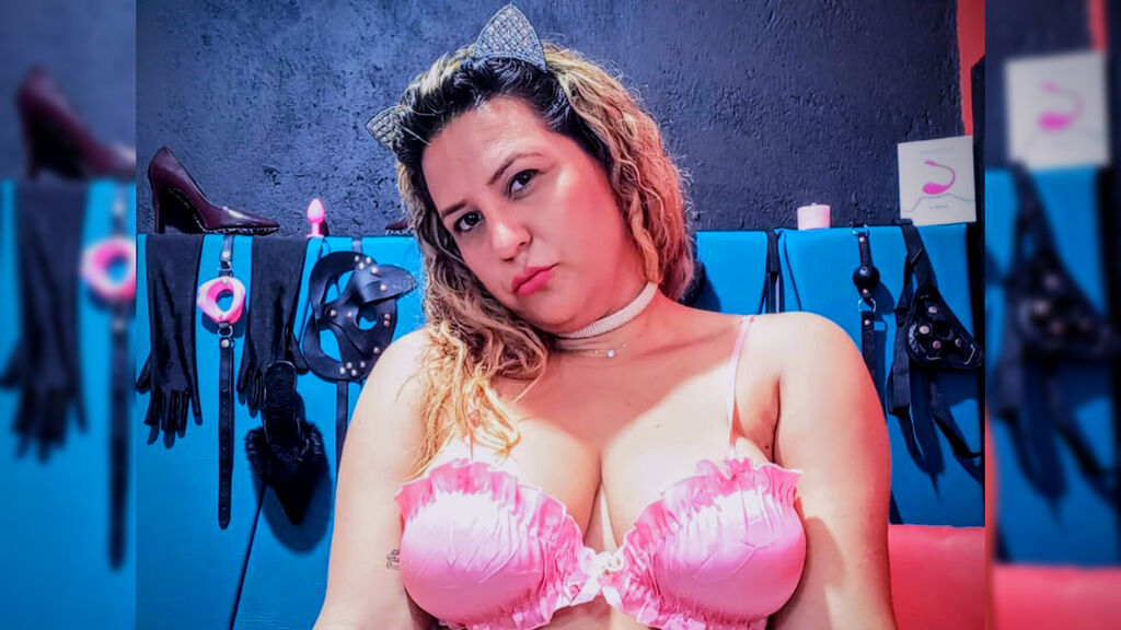MeghanWilson Live Chat on LiveJasmin