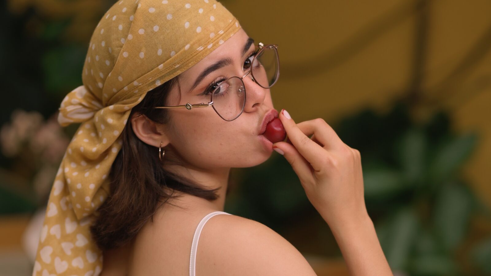 AnnieGray erotic portrait