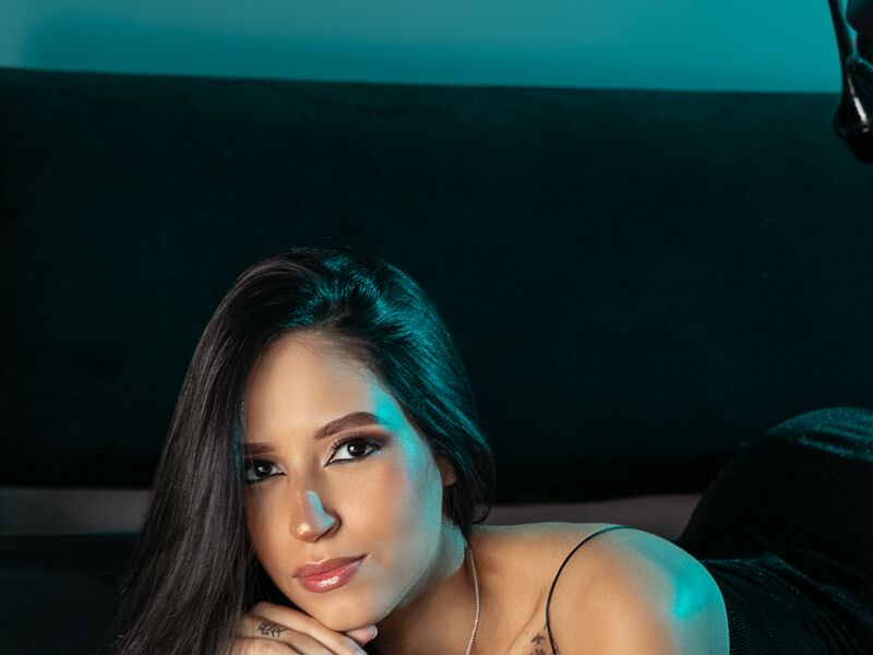 Non-Explicit Image