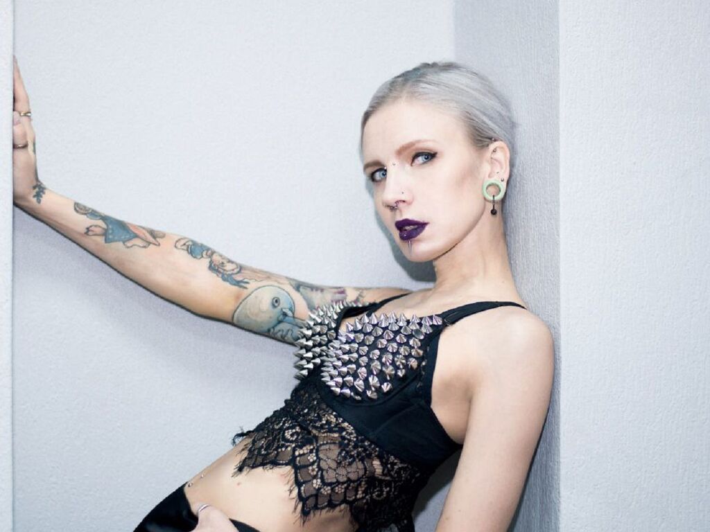 AlexaZaryanova Photo