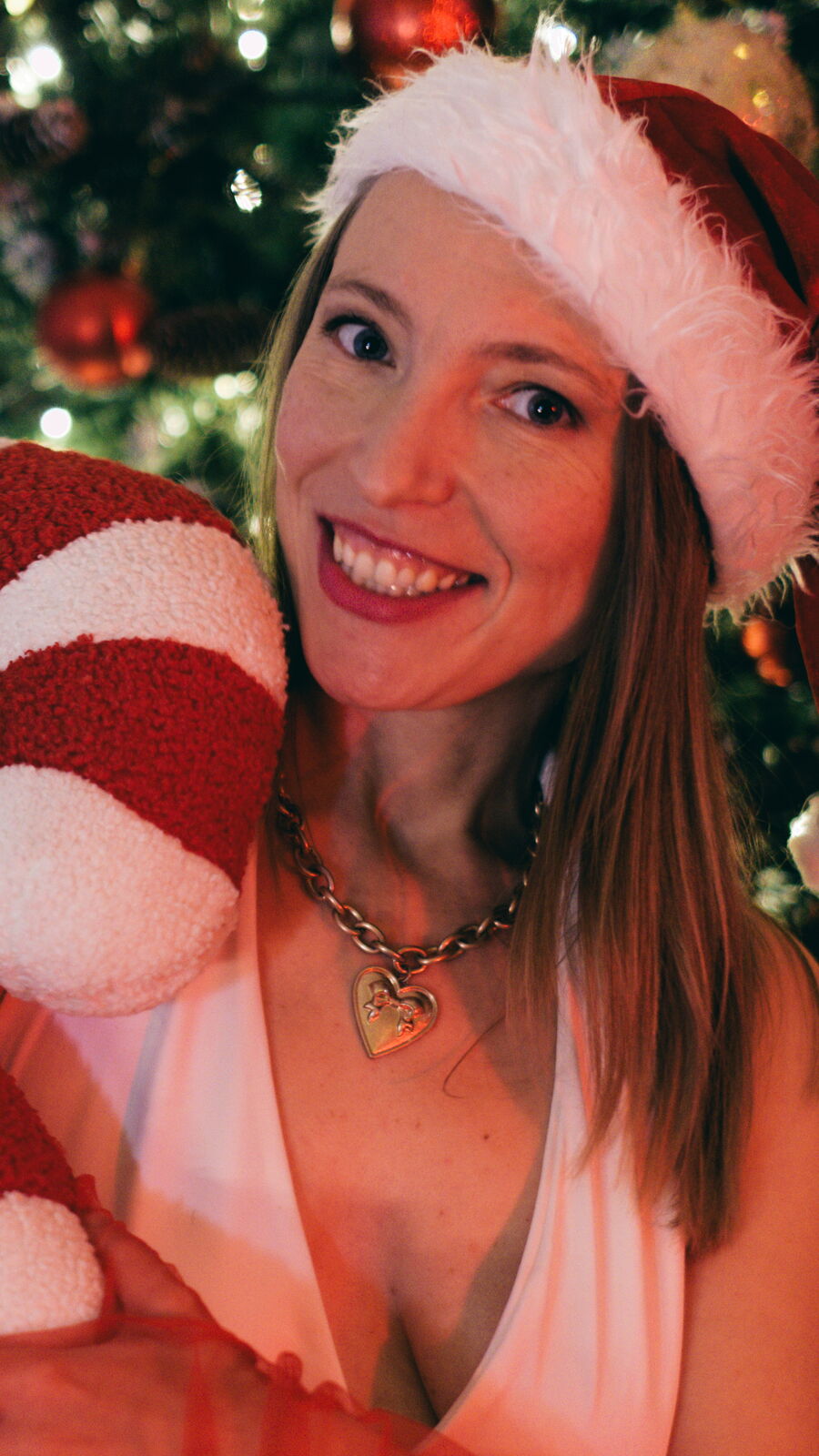 LeanaJoyce erotic portrait