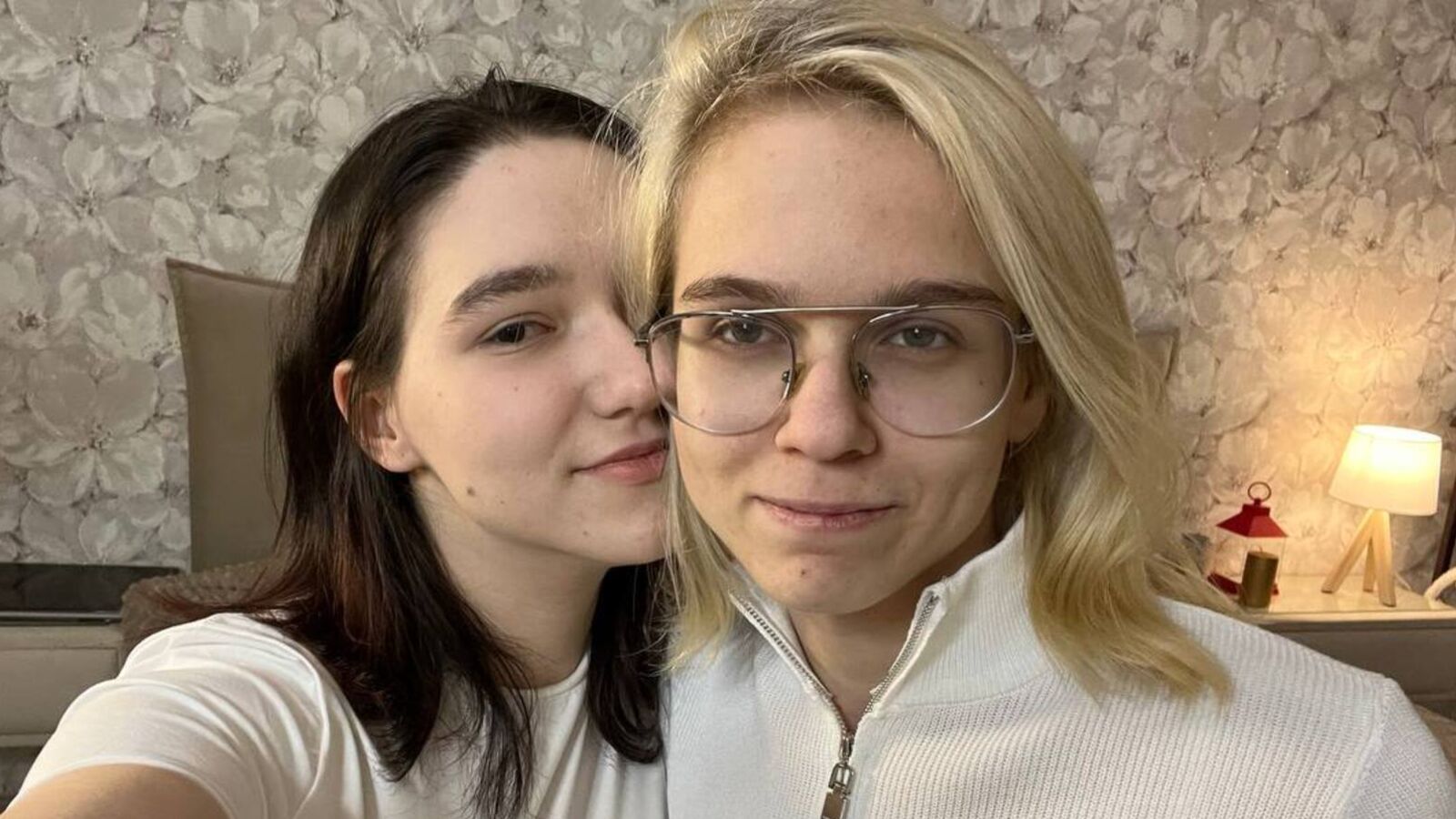 WillieAndCecilla erotic portrait