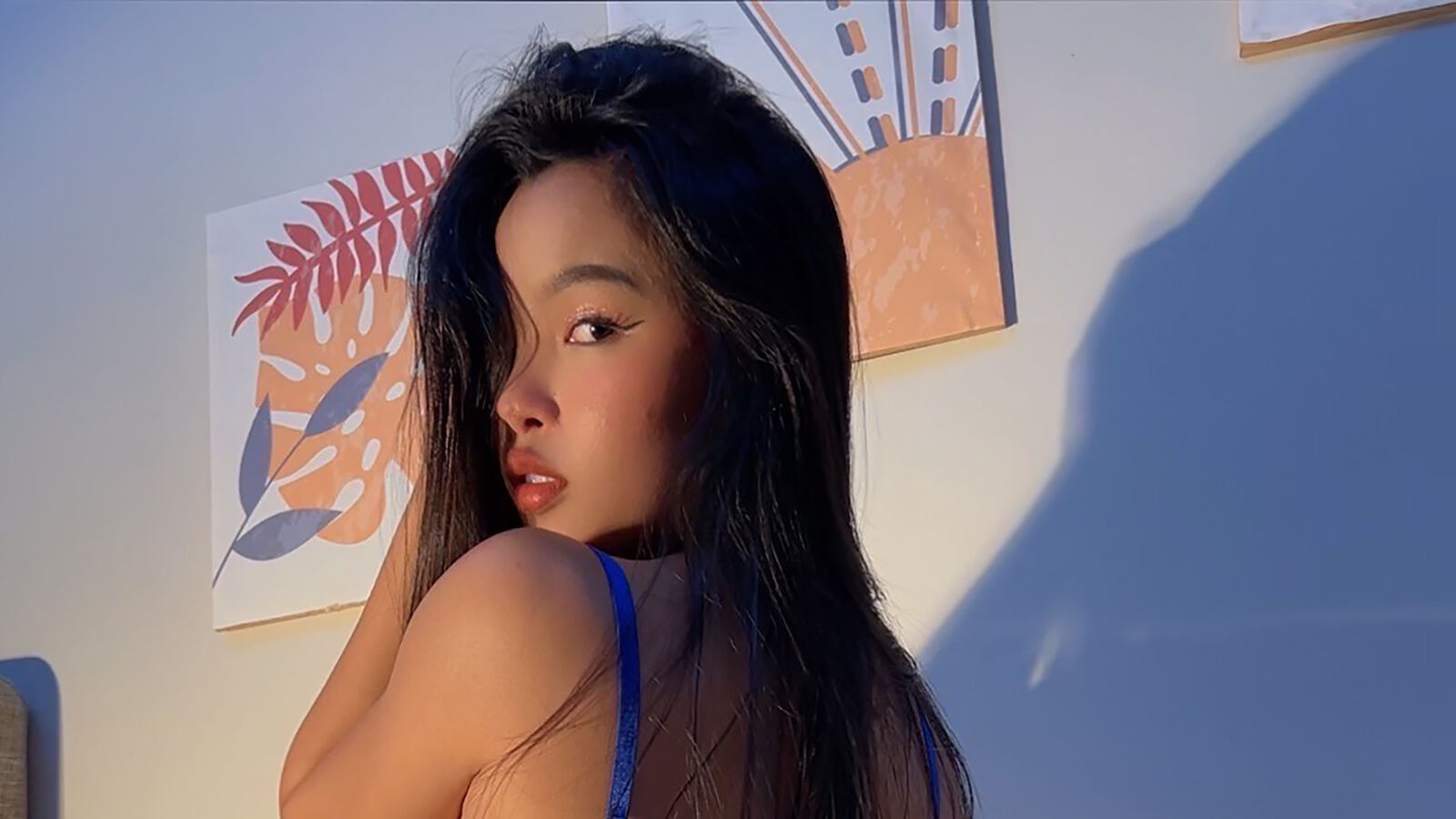 SessahMi erotic portrait
