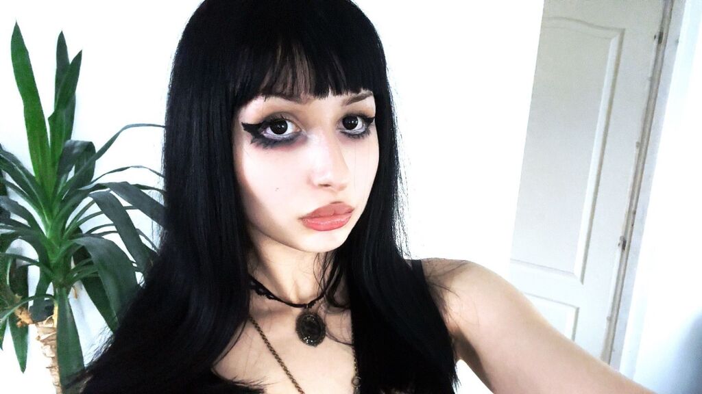 PiperPearl's profile from Jasmin at GirlsOfJasmin'