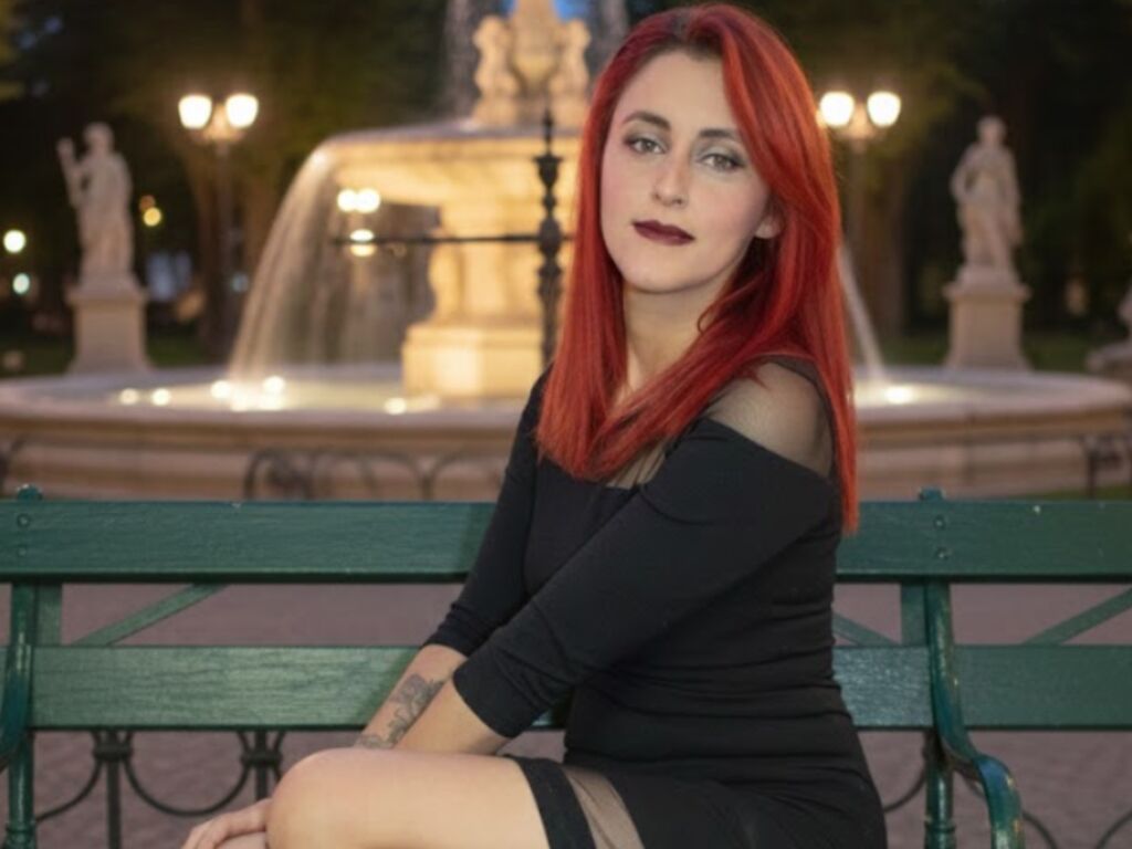 IvoneNovoa – webcam model profile photo