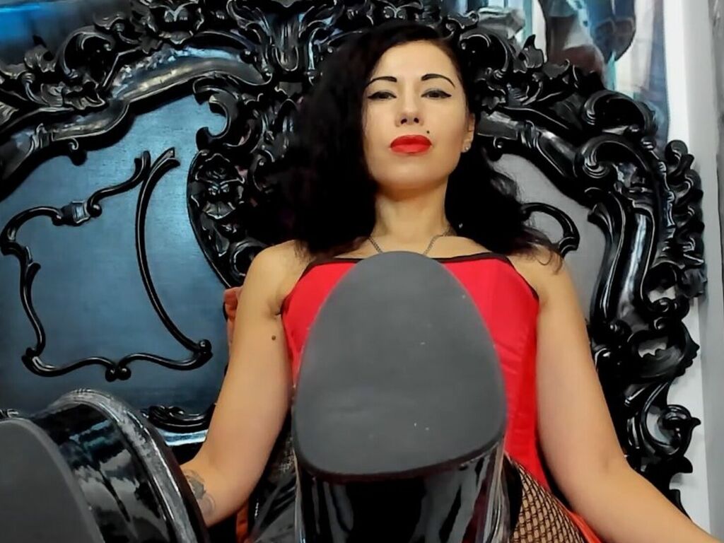 AnnManson Profile Image