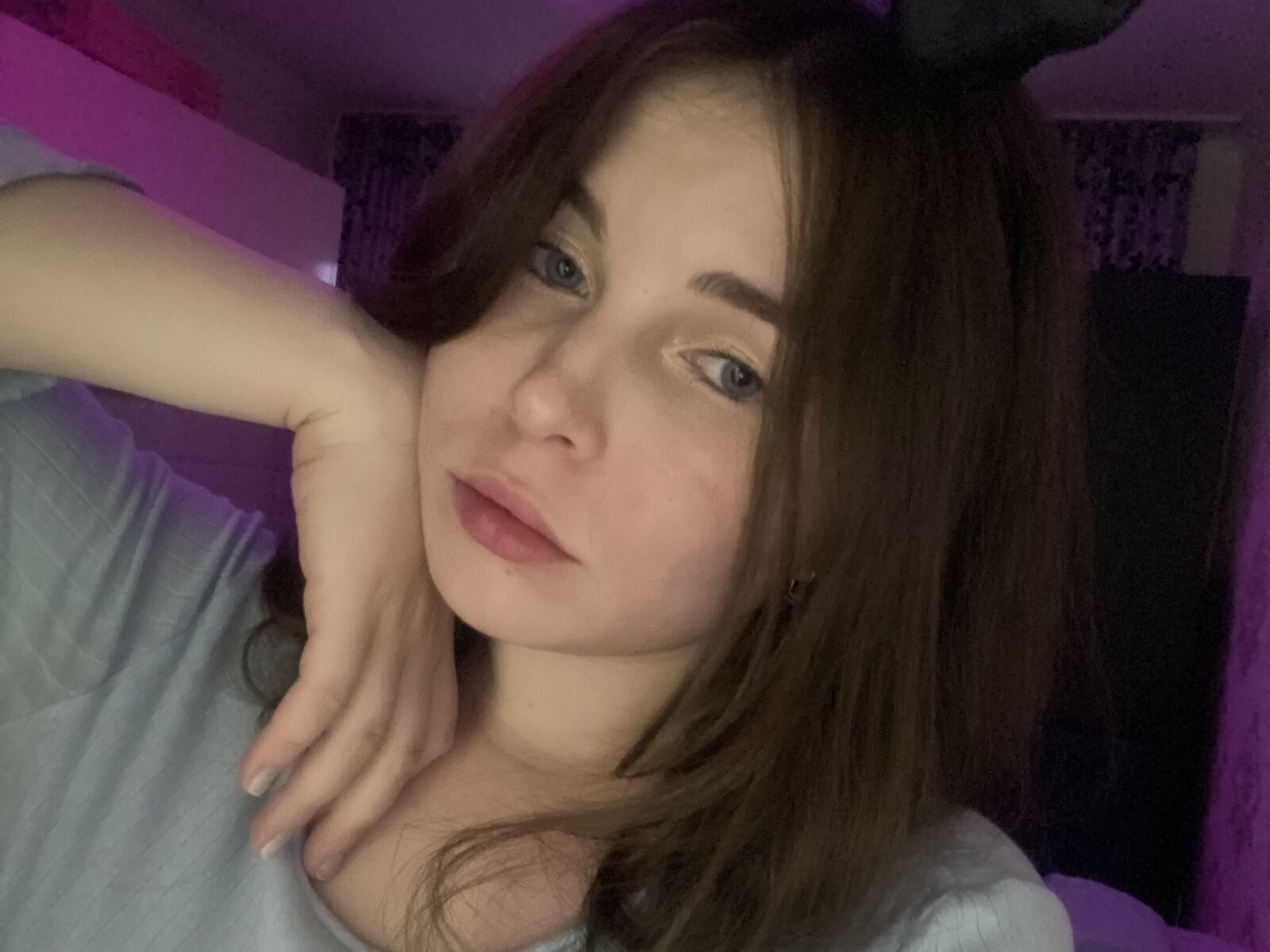 Live cam for AdelinaMorris