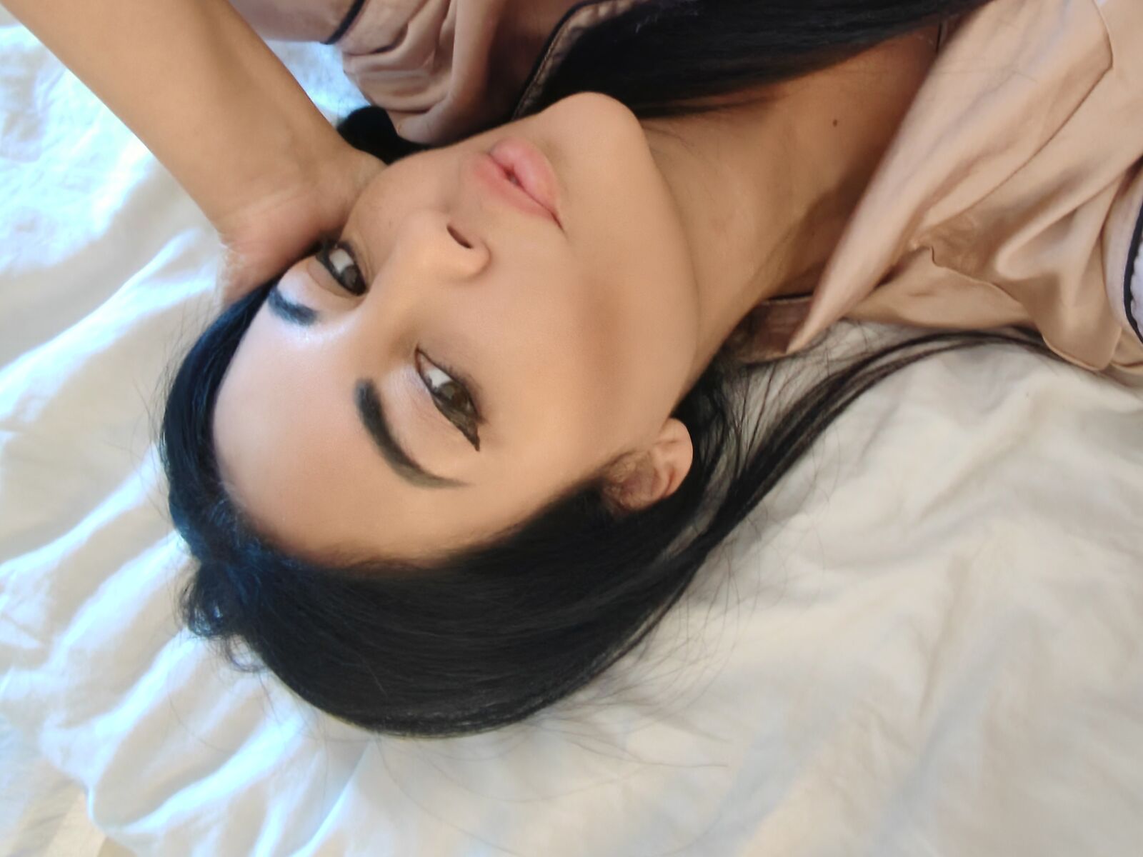 Live cam for ChaseyChase