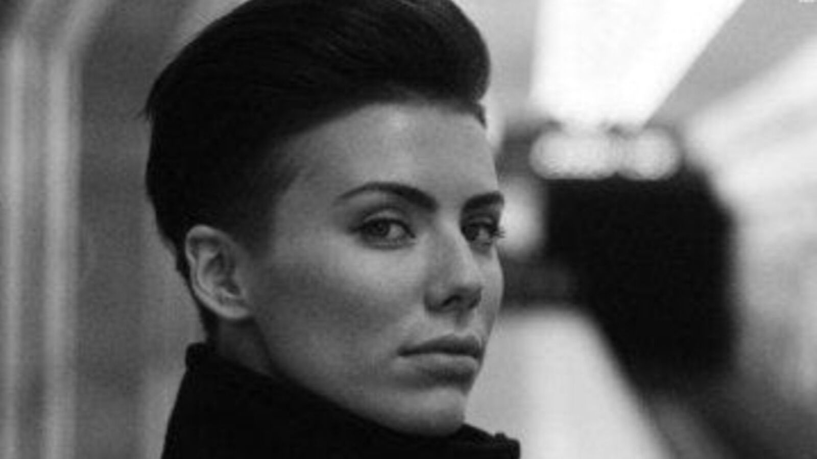 FarahBurn erotic portrait