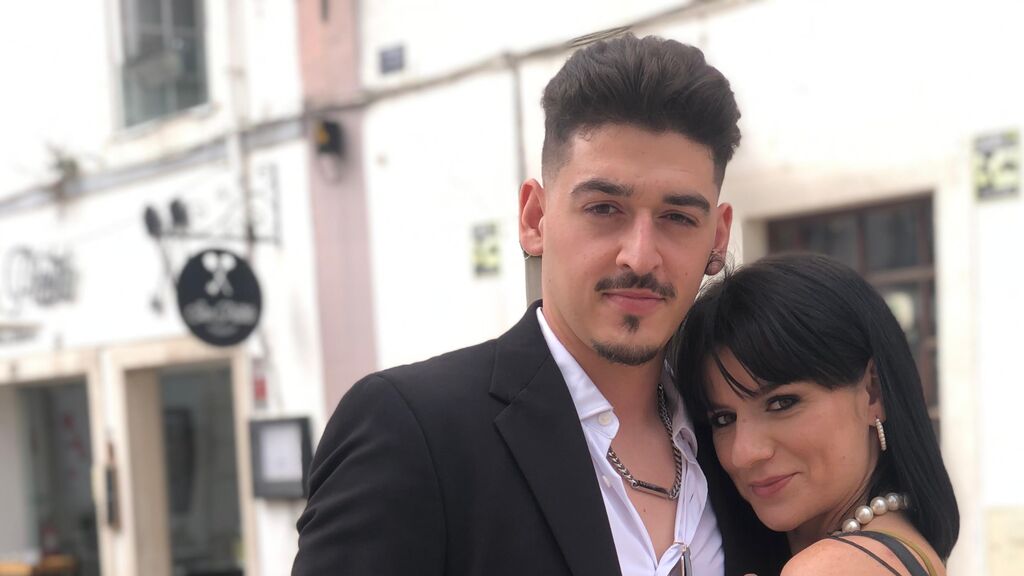 Watch the sexy couple MarineRaphael from LiveJasmin at BoysOfJasmin