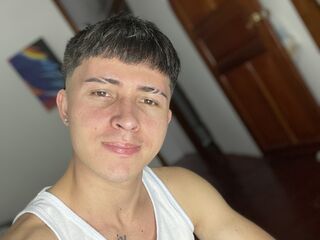 DamienSmith