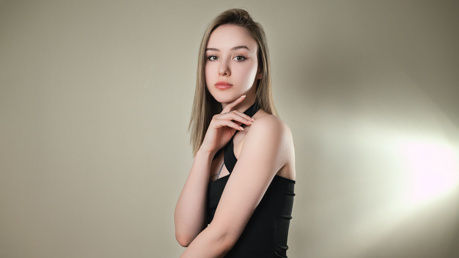MarySparkle erotic portrait
