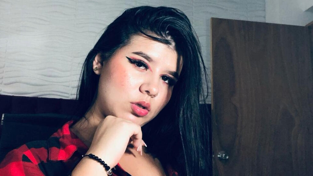 CheilyAdams live cam model at LiveJasmin