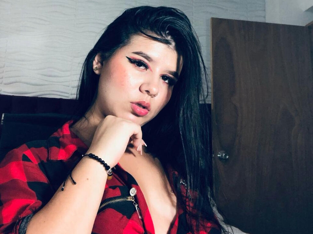 CheilyAdams Camera Thumbnail
