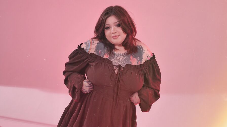 Discover DaisyeMoon VIP show