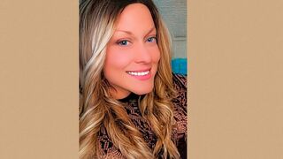 LavishLainey similar adult cam profile