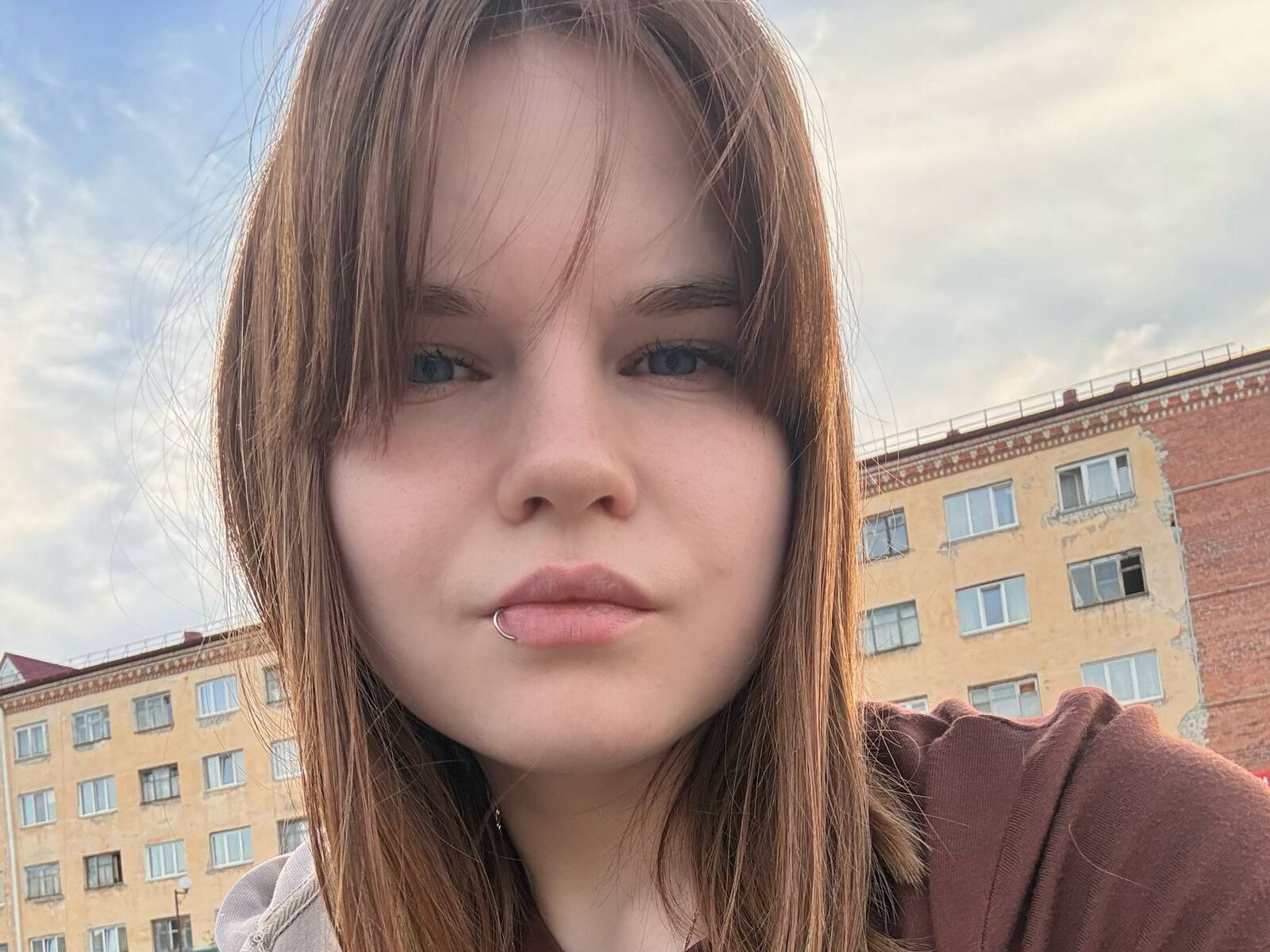 Live cam for IsabelBrunjes