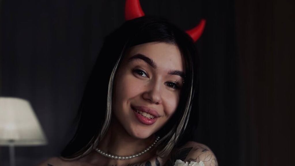 IndigoRay's profile from Jasmin at GirlsOfJasmin'