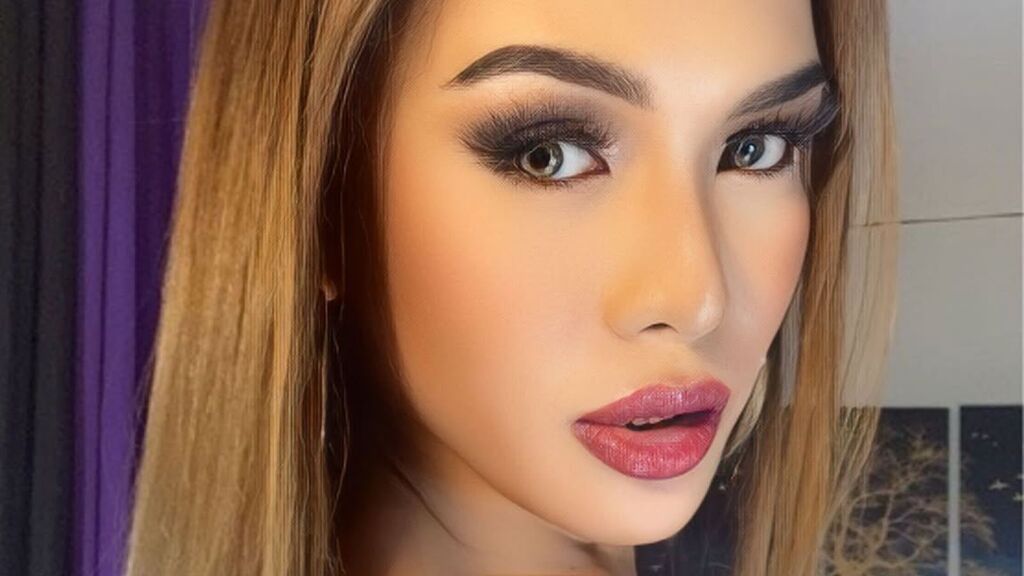 Statistics of BeaCinco cam model on BoysOfJasmin