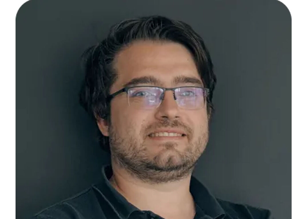 DennisBlack Profile Image