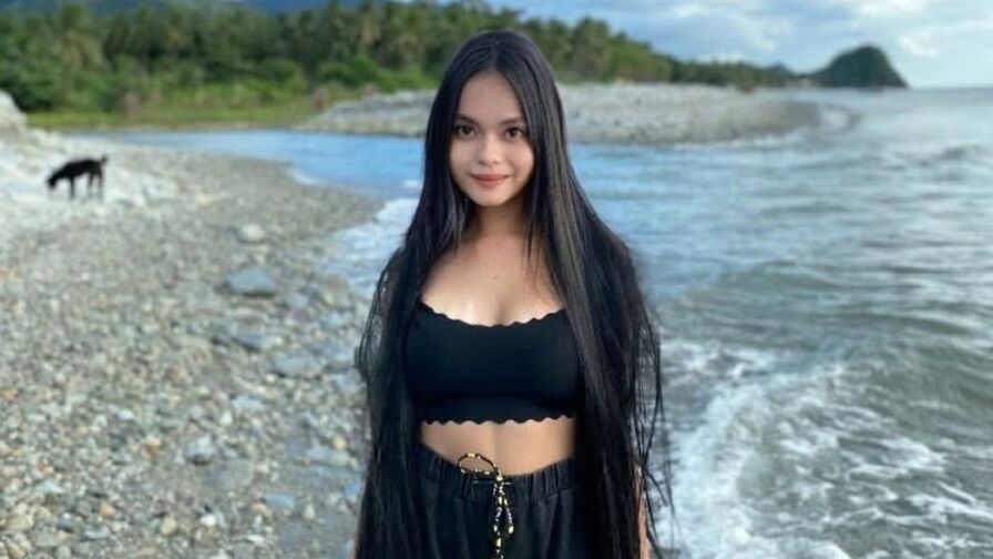 Watch ClaireMaddisson live on Free Vintage Erotica