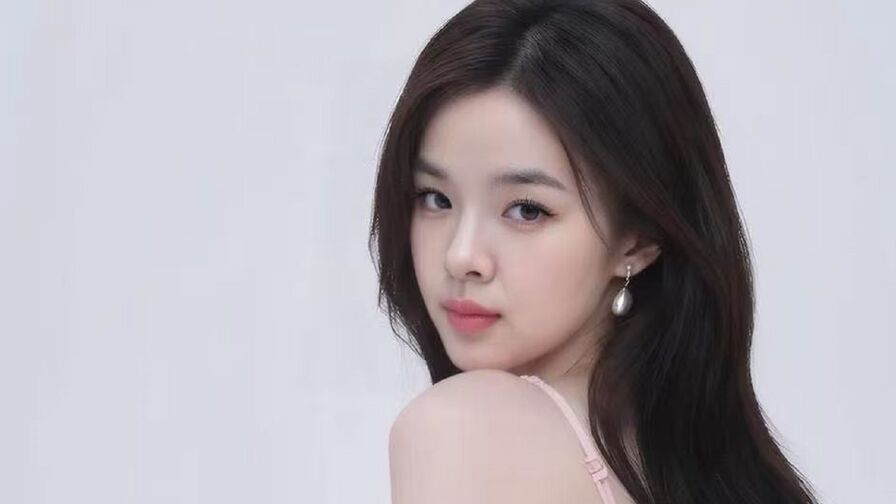 Record Nude SuYi