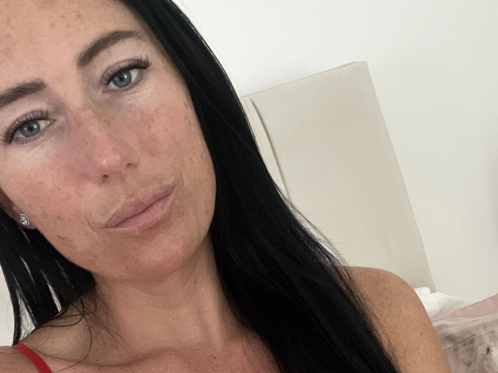 Live cam for OliviaaRosee