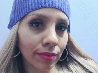 ZaraFernandez Cam show chat