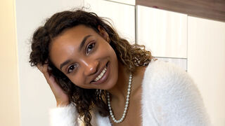 AlishaCoute from vivo.webcam