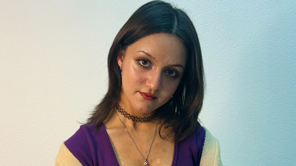 EdithBolding live cam model at LiveJasmin