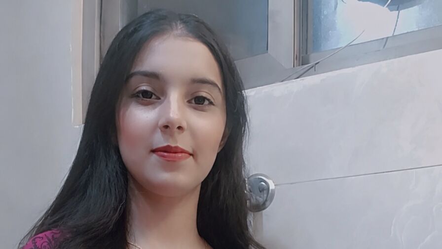 Watch AvaFelix live on Hernude