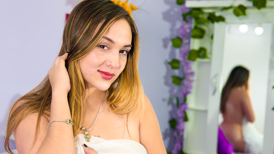 SilvanaDumont Webcam Nude Show - Artbyalee
