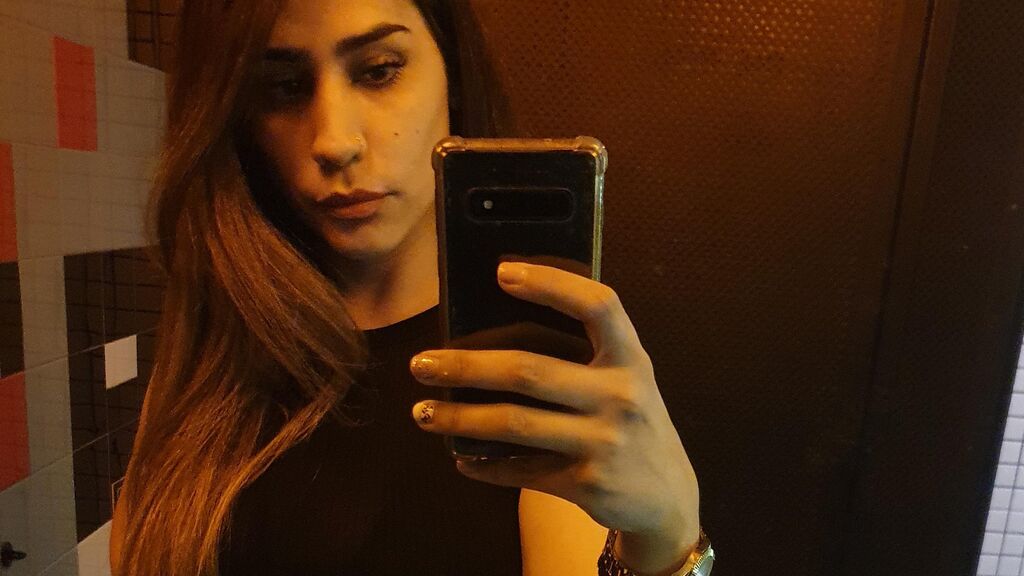 NahiaraBiel live cam model at LiveJasmin