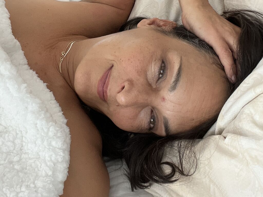 MichaelaBelle webcam girl preview