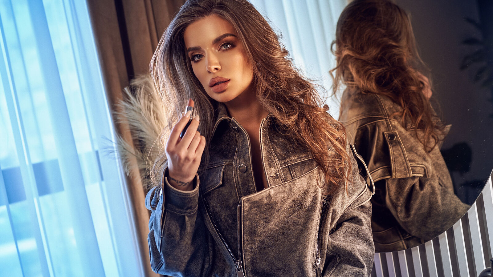 AriannaRuss erotic portrait