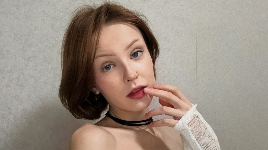 Watch IvayaSato live on Camrulet