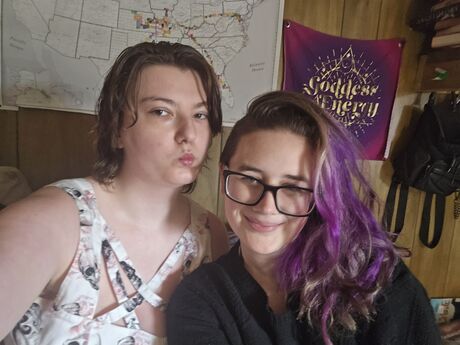 Chat with EvangelieneFox