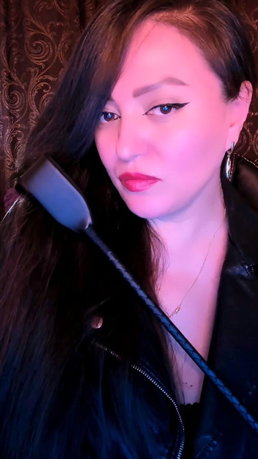 AnnaDeRichi erotic portrait