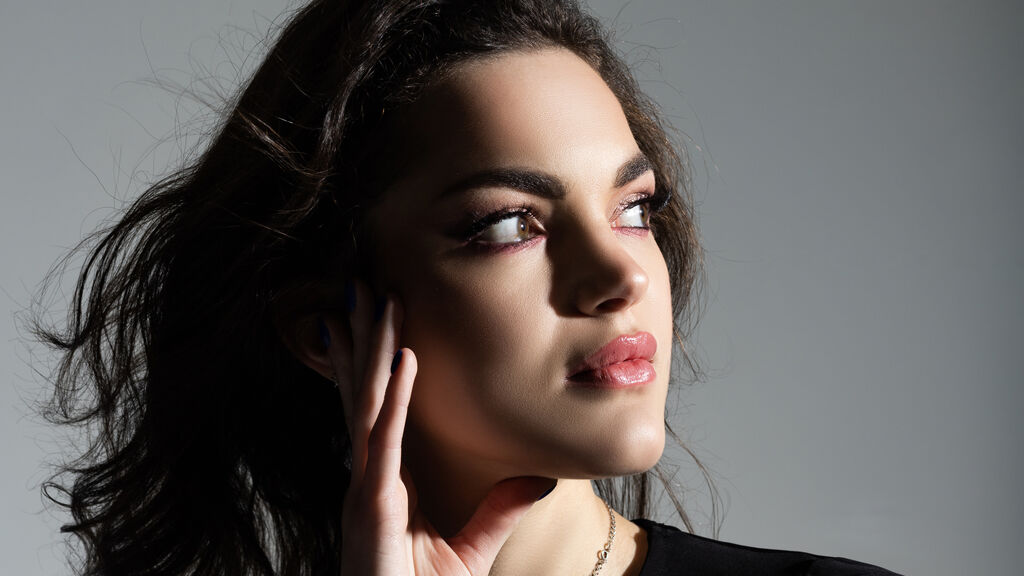 AkilahMachain online on GirlsOfJasmin