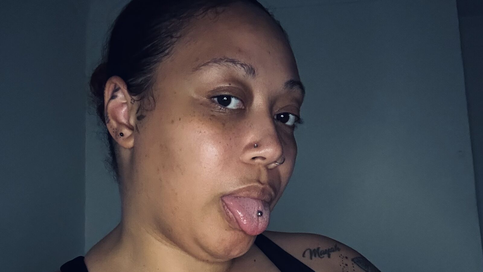 Tattedaisha erotic portrait
