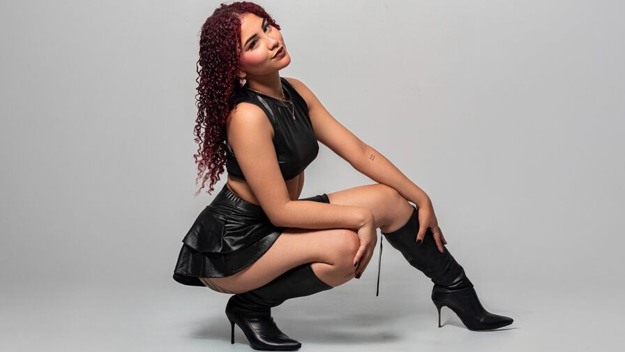 Live Porn Camera of LuciaBeltran