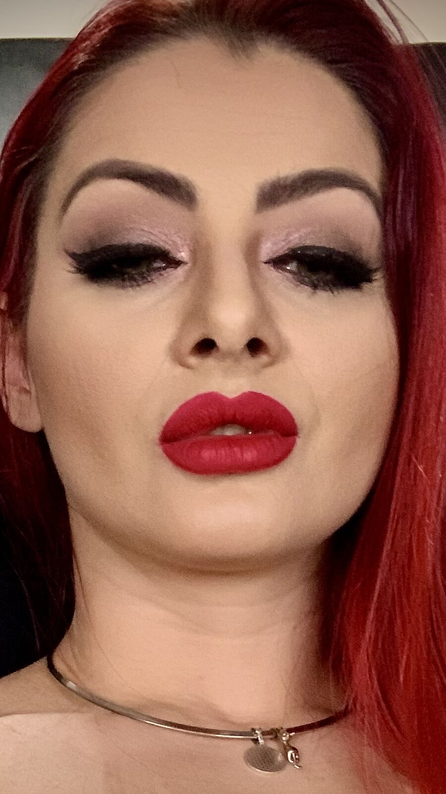EvangelynDragone erotic portrait