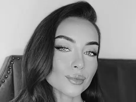 Chat with EthelynRose