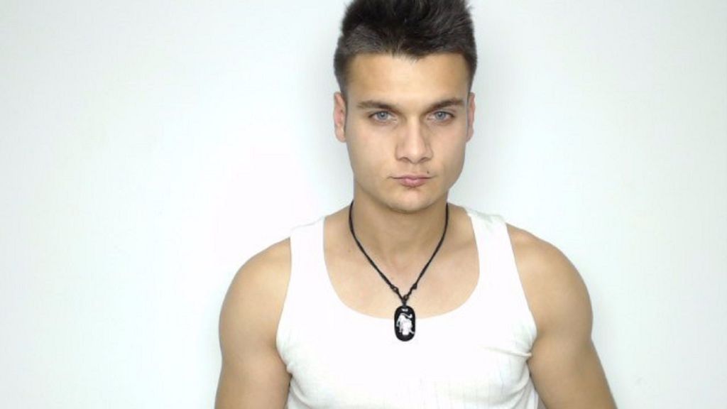 MihaiToja webcam show
