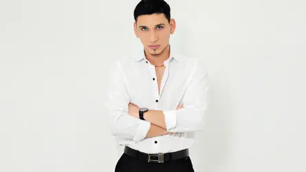 axelalvareez's chat room