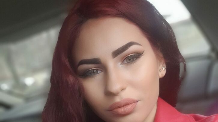 AnaisDragan live webcam show